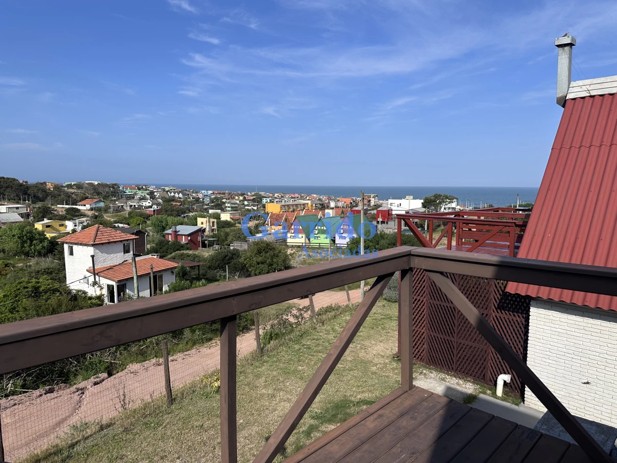Casa ID.3607 - Vendo y Complejo cabañas en punta del diablo