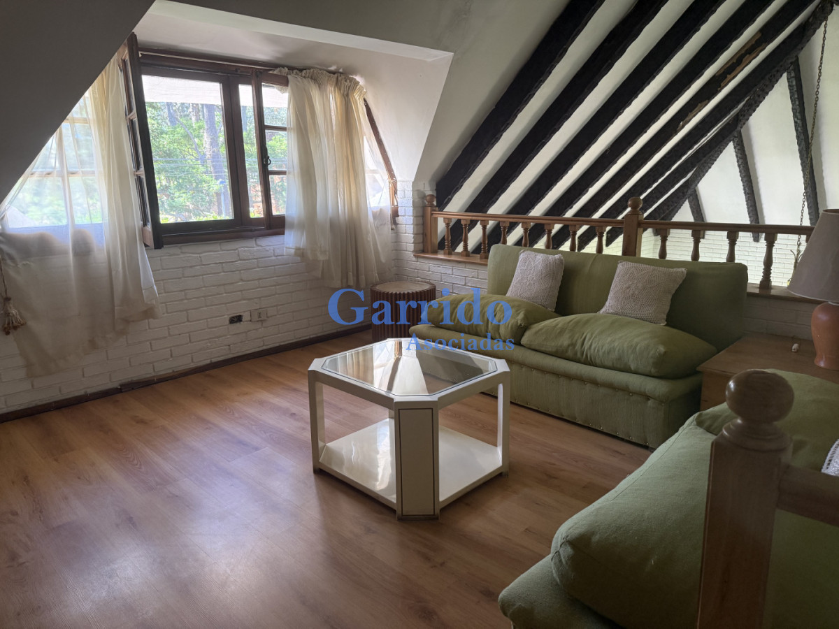 Casa ID.1537 - Alquilo Anual y temporada ,chalet , PDA 10 , 4 dorm en suite