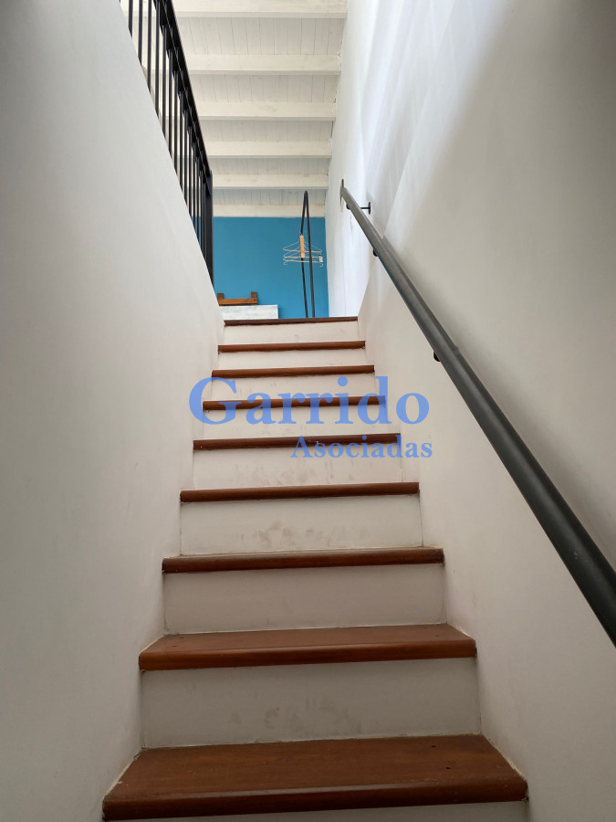 Casa ID.3537 - Casa a la Venta 