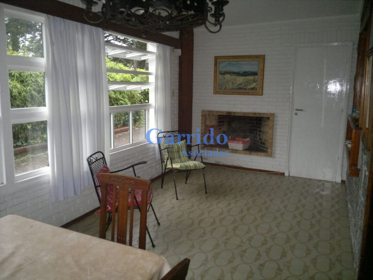 Casa ID.3055 - Vendo Casa Zona  Paradas, 3 Dorm 3 Baños Ref 699