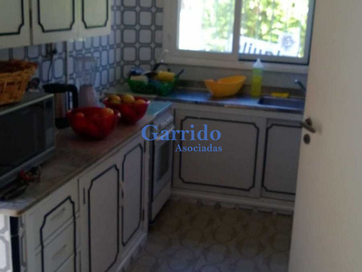 Casa ID.3055 - Vendo Casa Zona  Paradas, 3 Dorm 3 Baños Ref 699