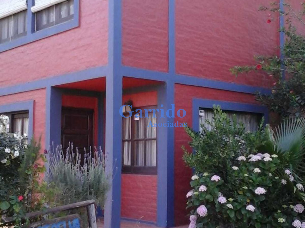 Casa ID.3069 - El Tesoro, 3 Dorm, 2 Baños, 500 Mtrs De Terreno Ref 693