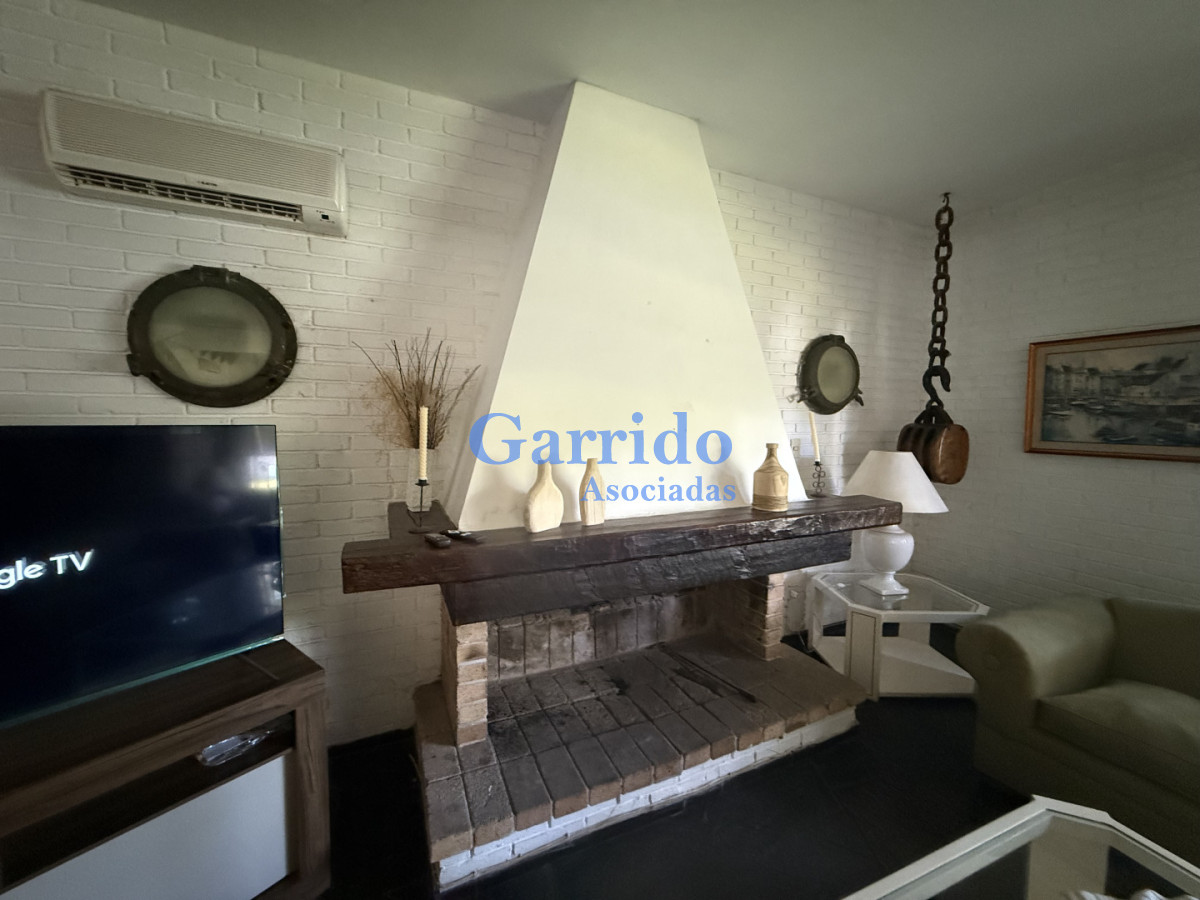 Casa ID.1537 - Alquilo Anual y temporada ,chalet , PDA 10 , 4 dorm en suite