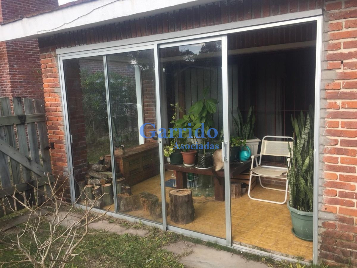 Casa ID.3087 - Casa, Jardines De Cordoba , 2 Dorm , 1 Baño Ref 676