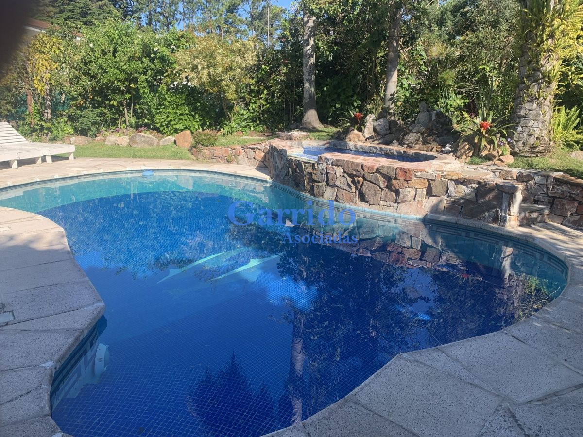 Casa ID.1642 - casa 4 dorn en suite , Piscina climatizada 