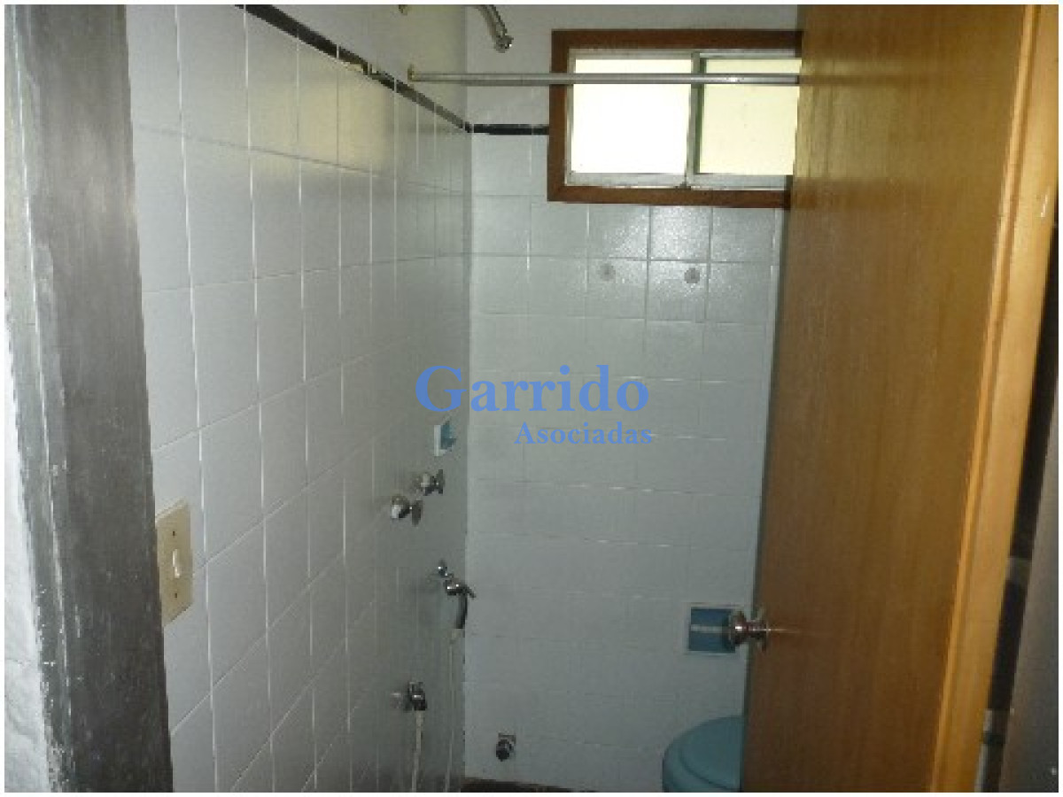 Casa ID.1784 - Alquilo casa  50 mtrs del mar