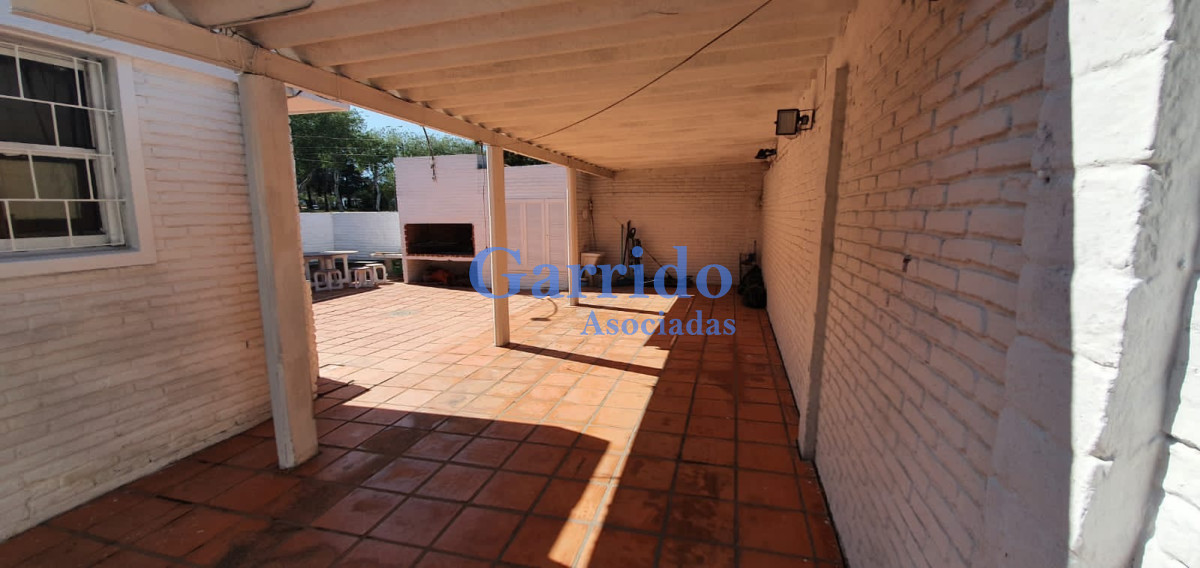 Casa ID.2142 - Vendo , 560 mtrs2.