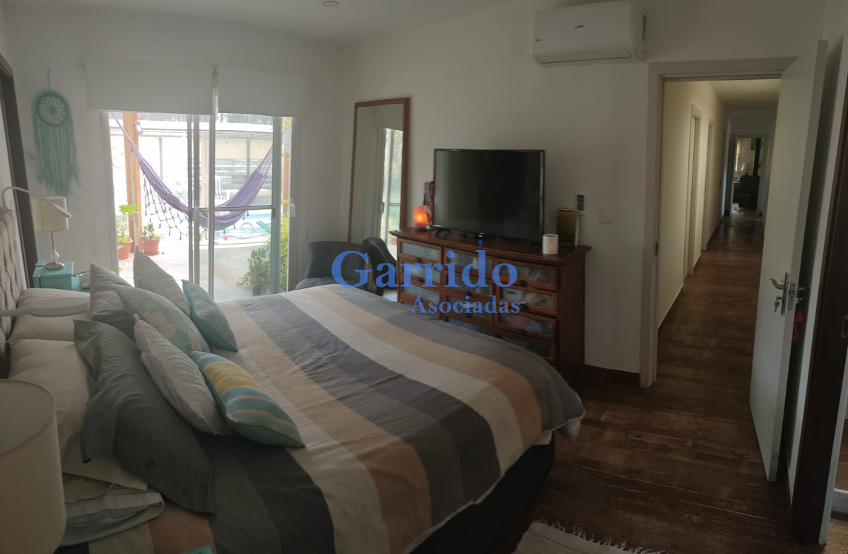 Casa ID.3324 - Hermoso Chalet a la Venta