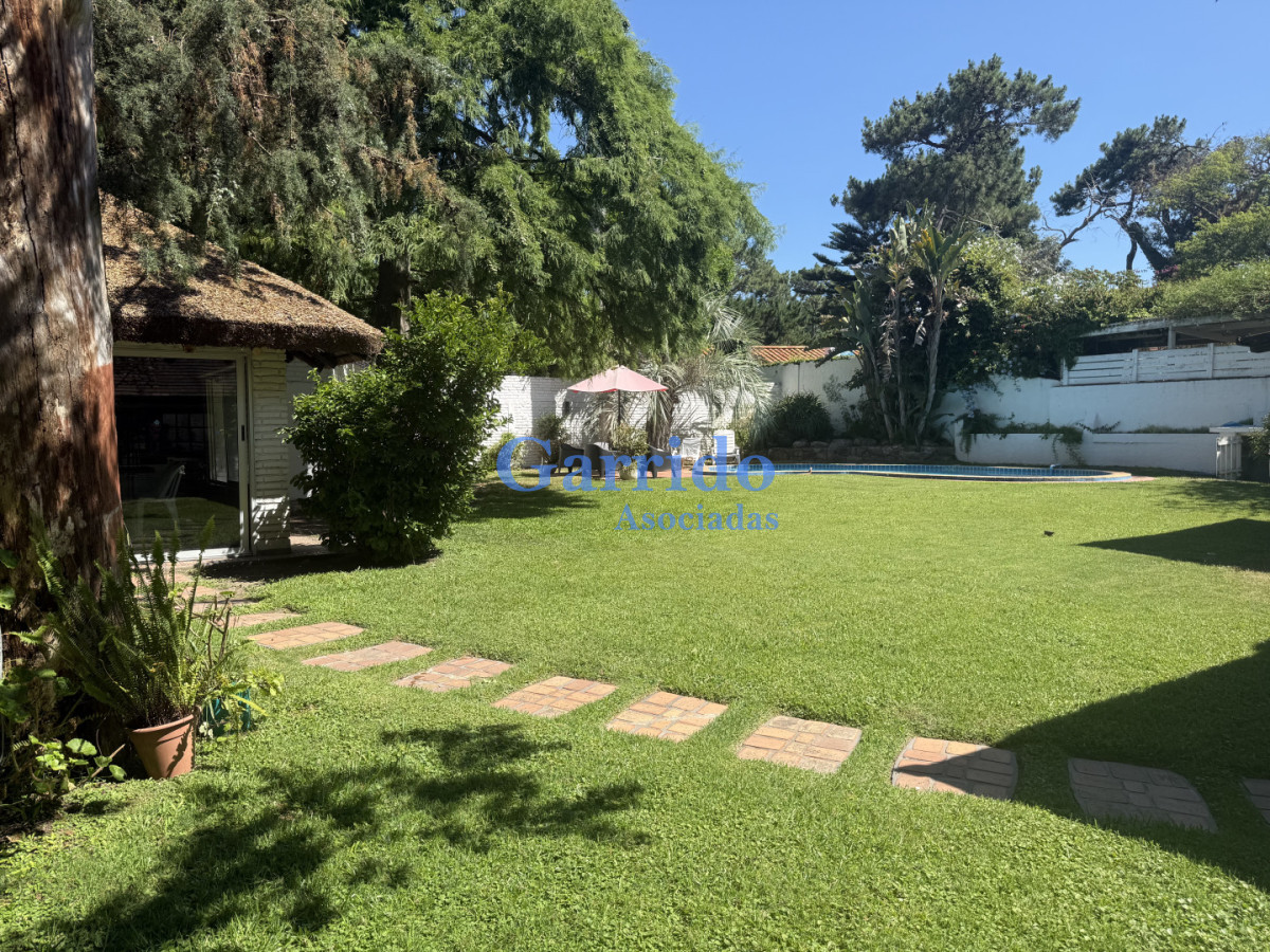 Casa ID.1537 - Alquilo Anual y temporada ,chalet , PDA 10 , 4 dorm en suite