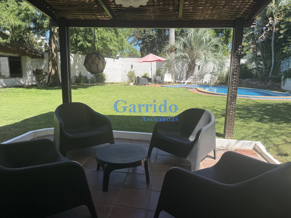 Casa ID.1537 - Alquilo Anual y temporada ,chalet , PDA 10 , 4 dorm en suite