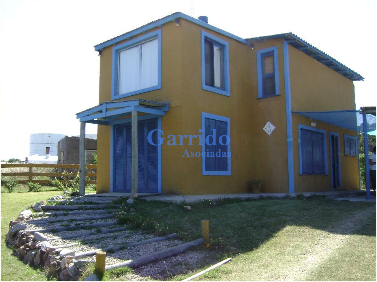 Casa ID.1633 - Casa en Manantiales, Punta Piedras