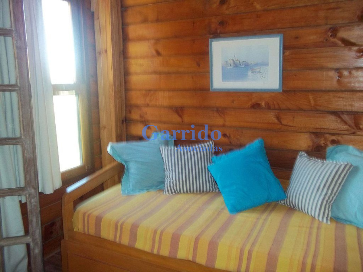 Casa ID.1633 - Casa en Manantiales, Punta Piedras
