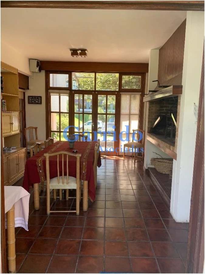 Casa ID.2000 - Alquilo Casa a 150 mtrs del mar de la brava