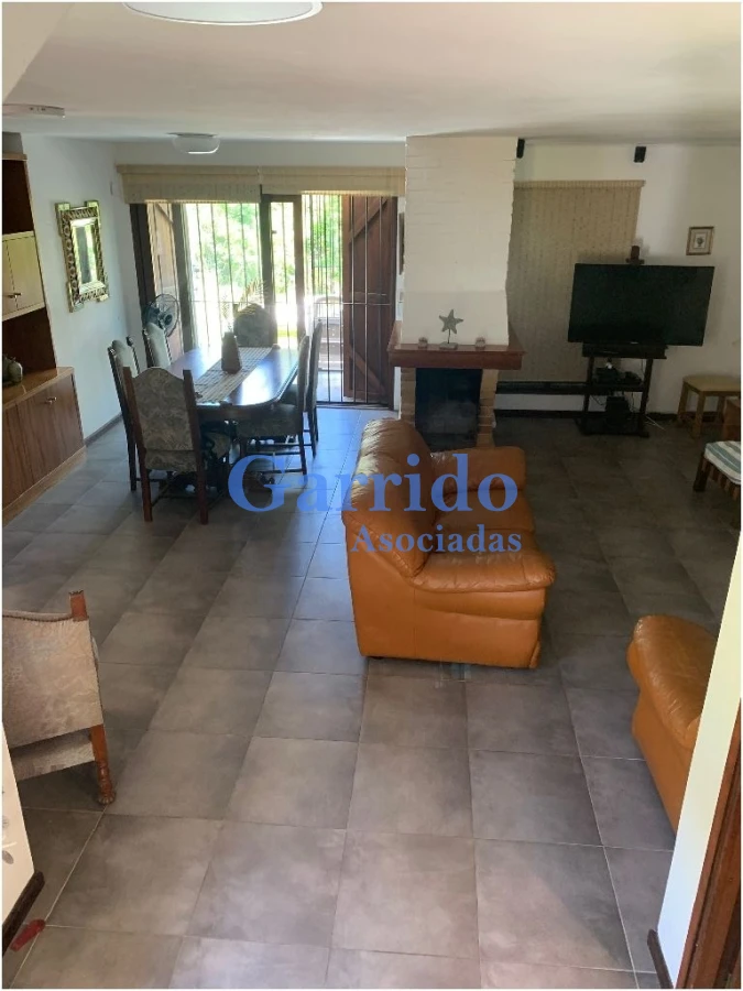 Casa ID.2000 - Alquilo Casa a 150 mtrs del mar de la brava