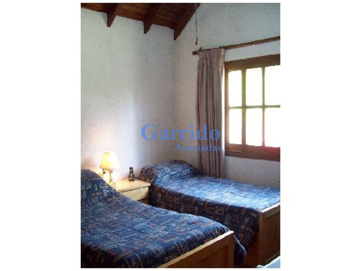 Casa ID.2010 - Venta y alquiler