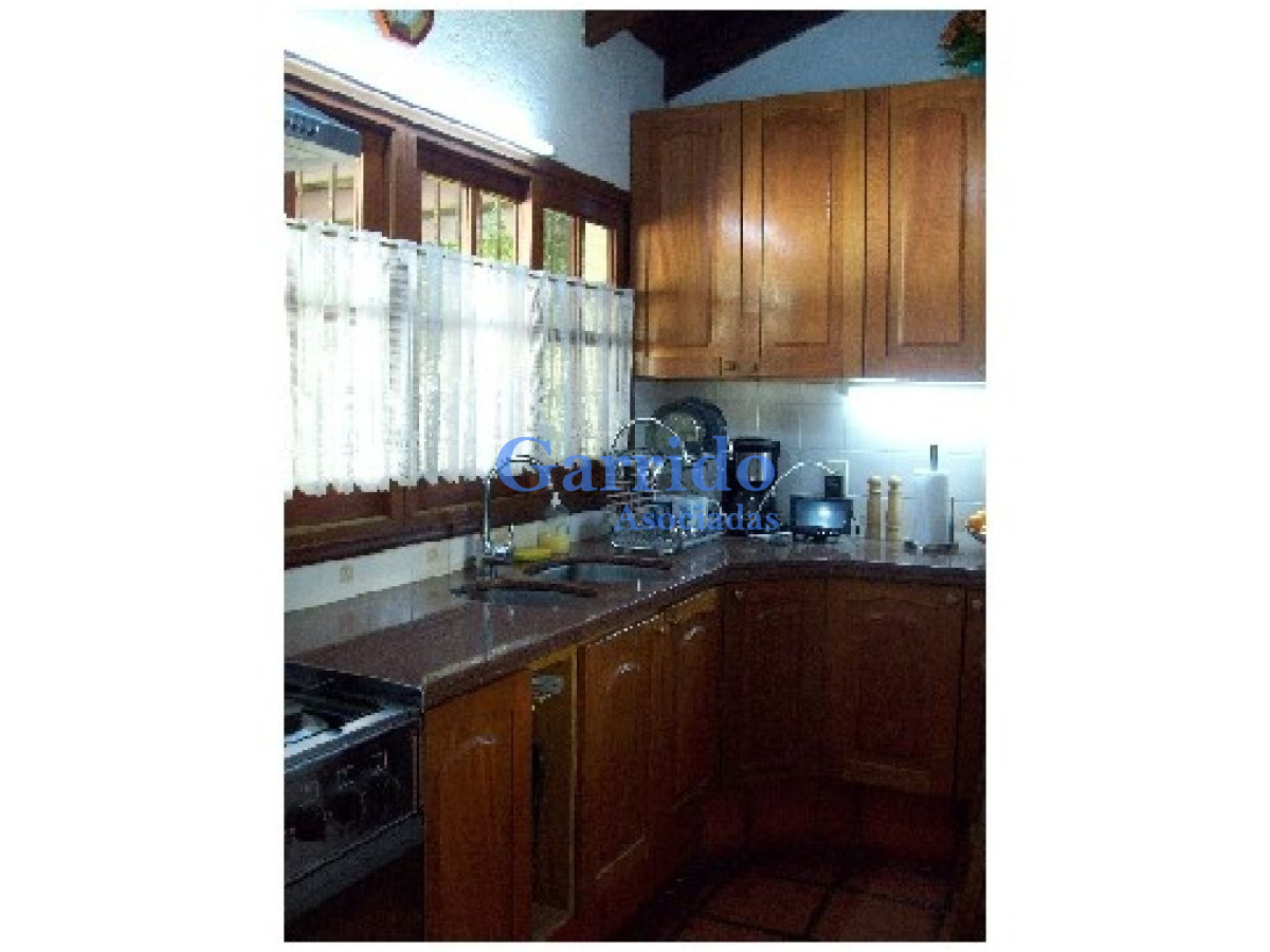 Casa ID.2010 - Venta y alquiler