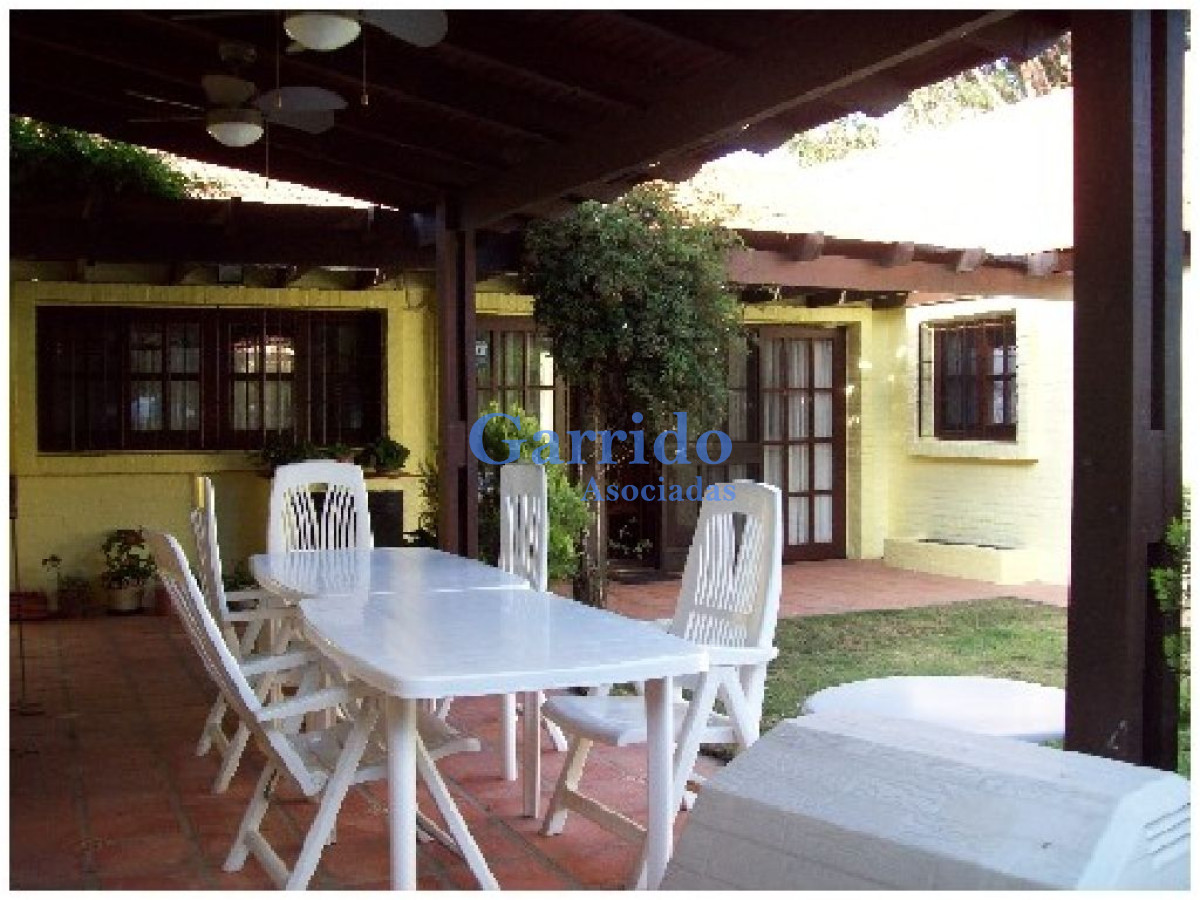 Casa ID.2010 - Venta y alquiler