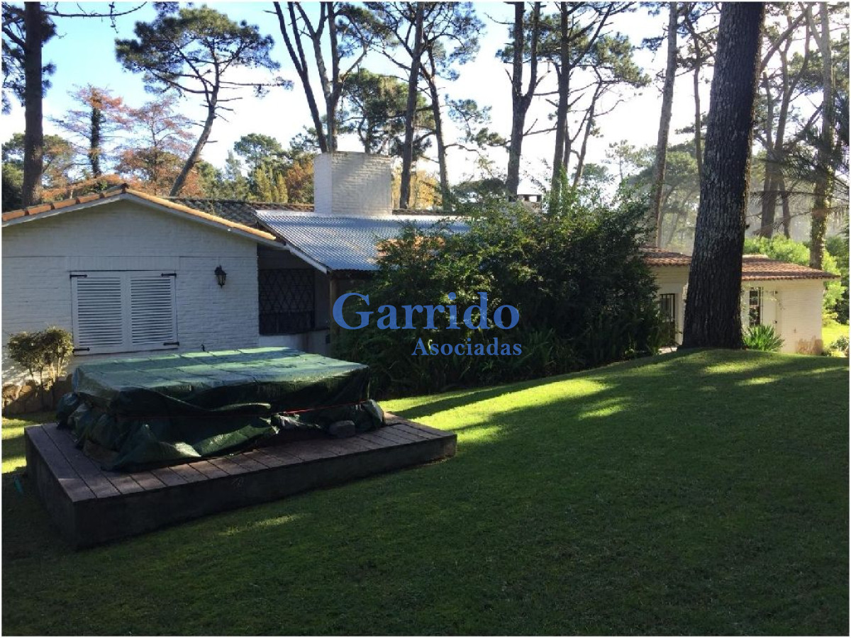 Casa ID.2103 - Casa en , 