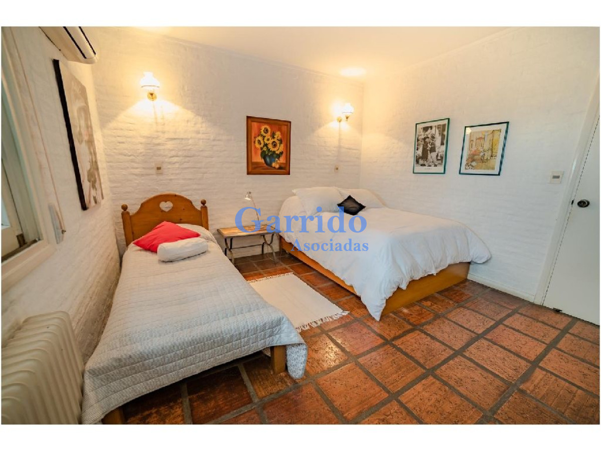 Casa ID.2124 - Casa en Punta del Este, Pinares