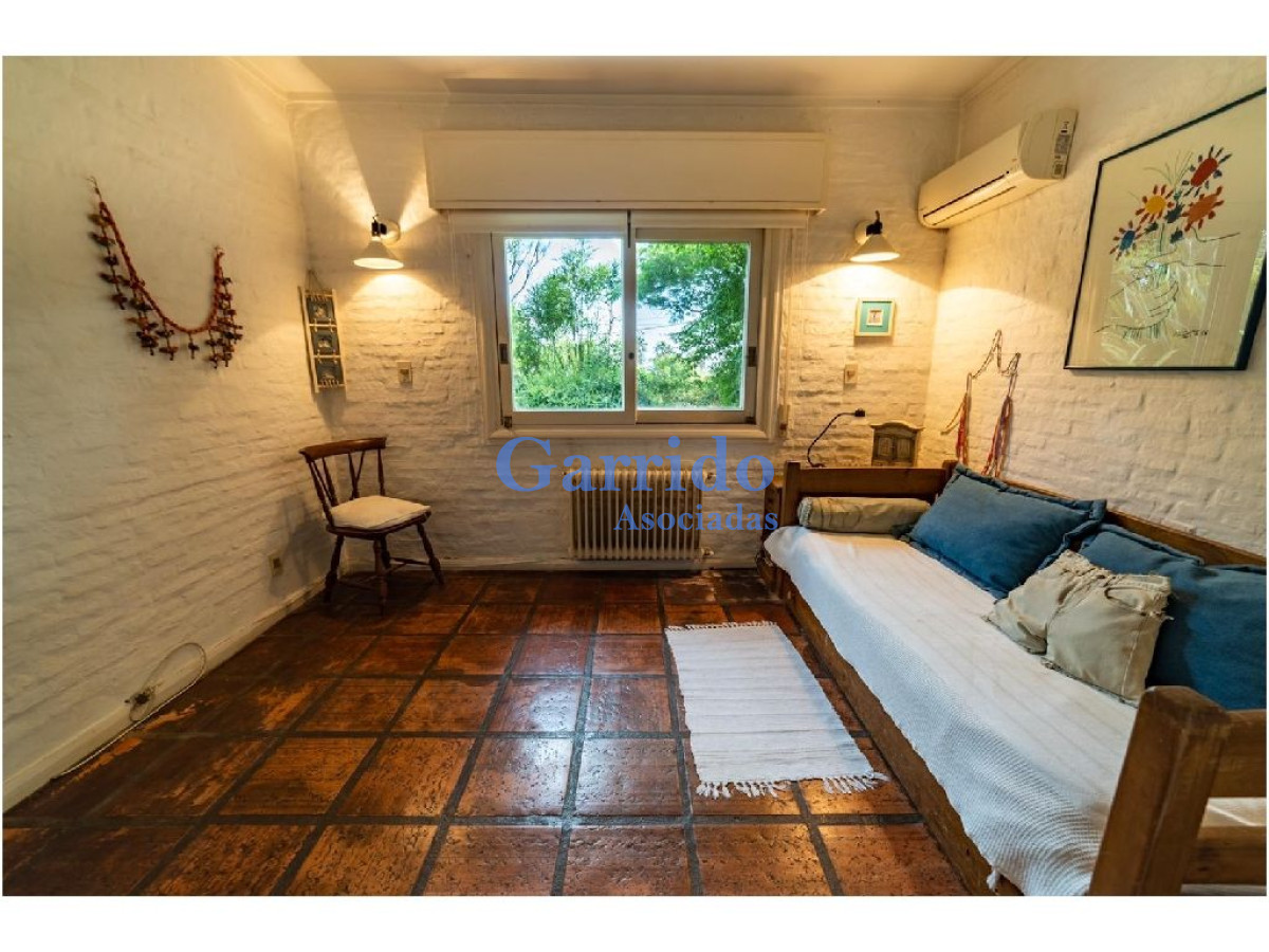 Casa ID.2124 - Casa en Punta del Este, Pinares