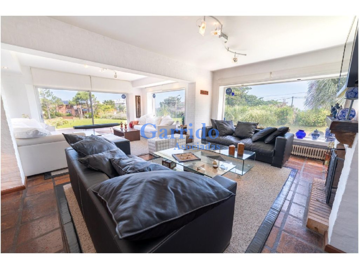 Casa ID.2124 - Casa en Punta del Este, Pinares
