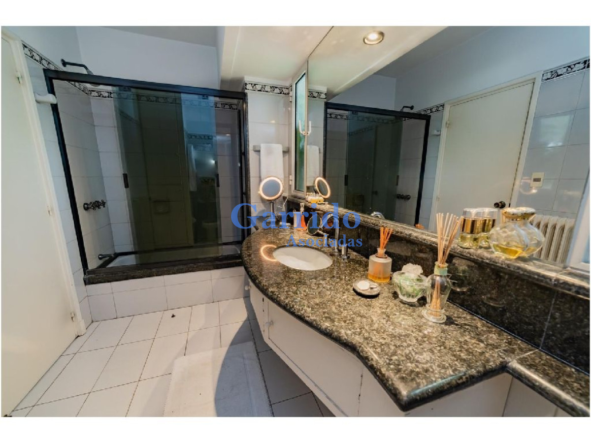 Casa ID.2124 - Casa en Punta del Este, Pinares