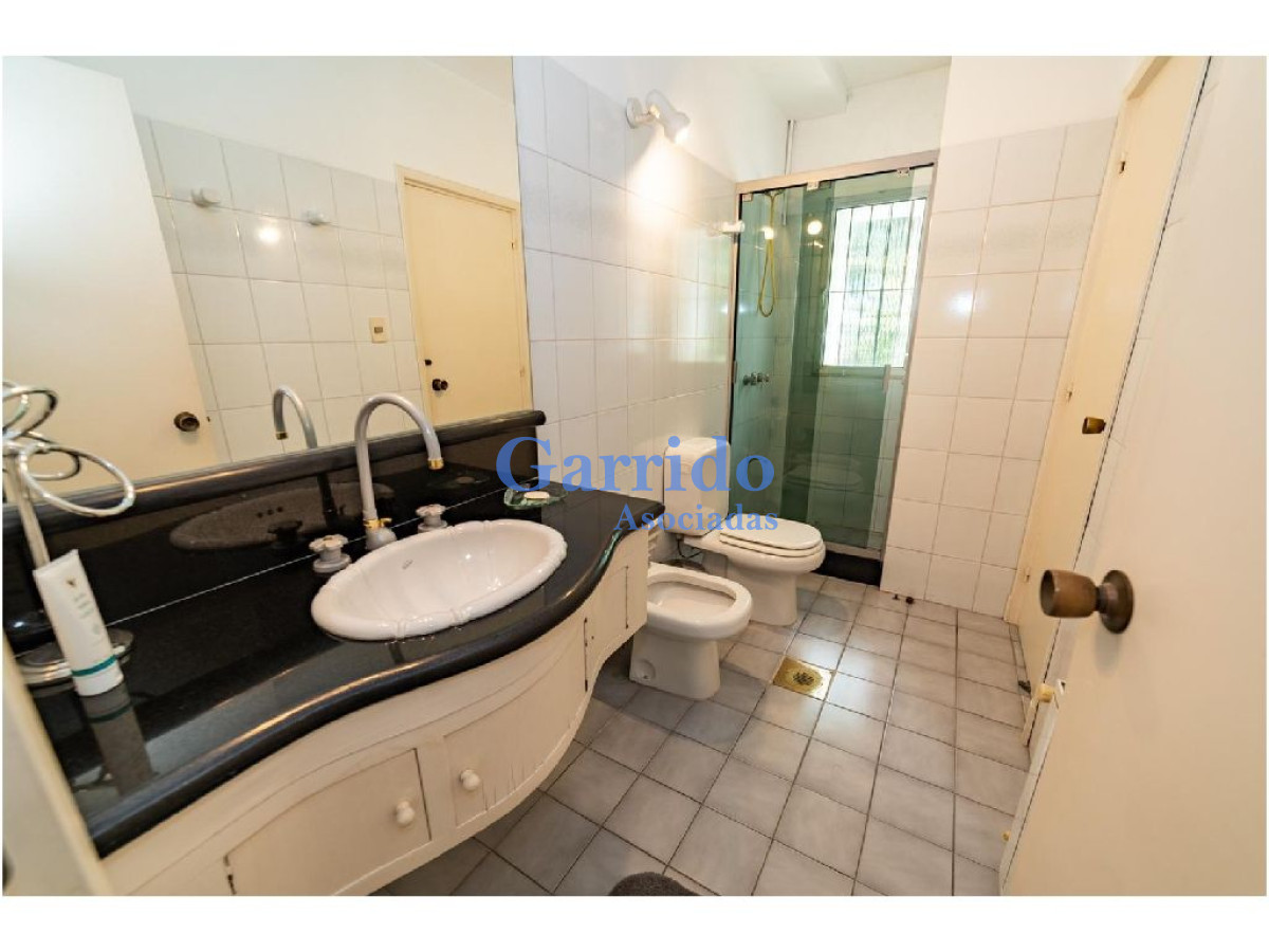 Casa ID.2124 - Casa en Punta del Este, Pinares
