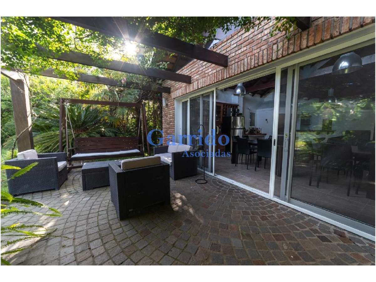 Casa ID.2124 - Casa en Punta del Este, Pinares