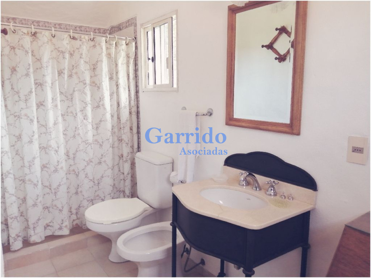 Casa ID.2125 - Alquilo temporada