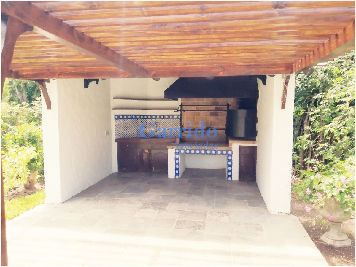 Casa ID.2125 - Alquilo temporada