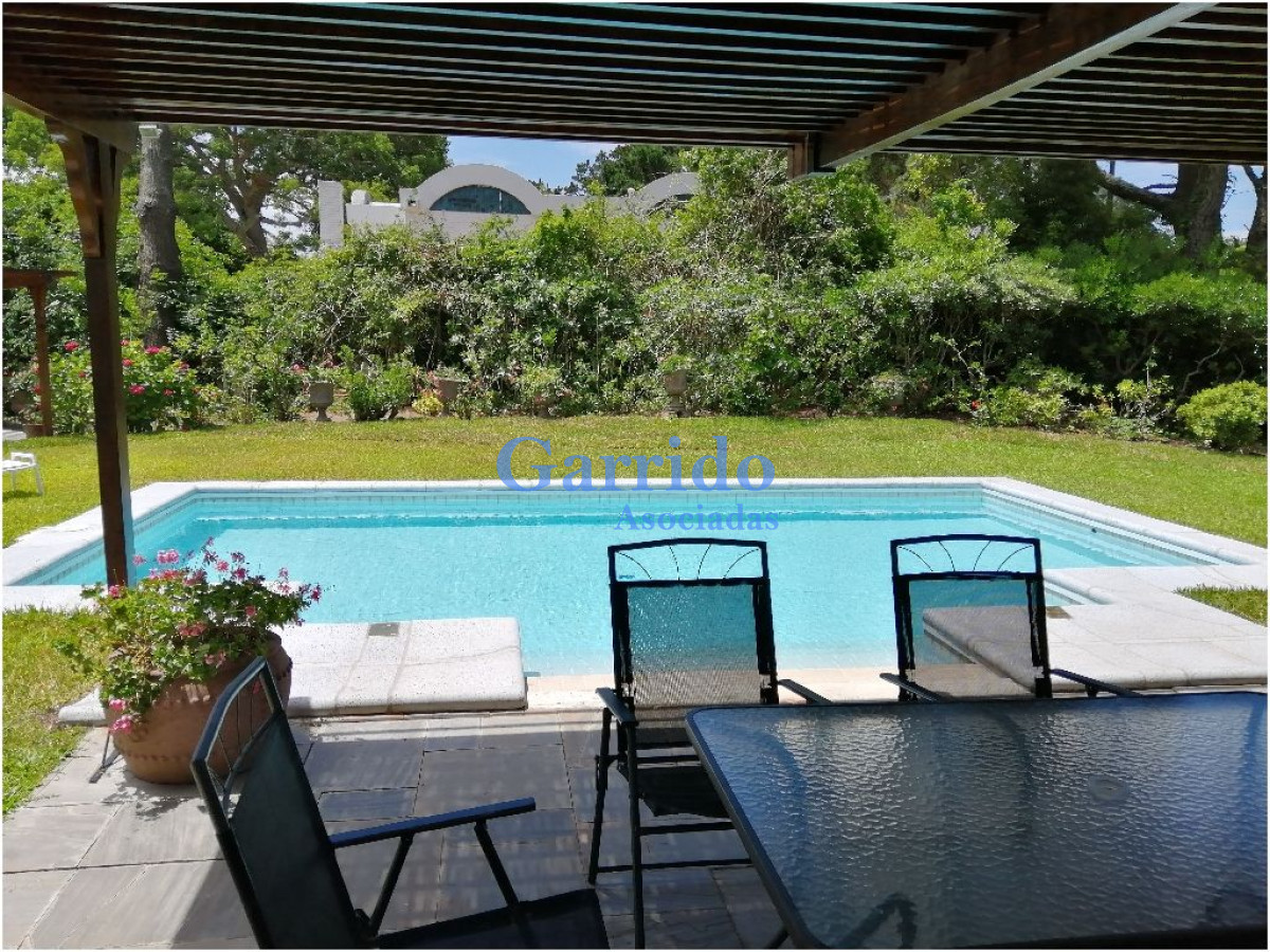 Casa ID.2125 - Alquilo temporada