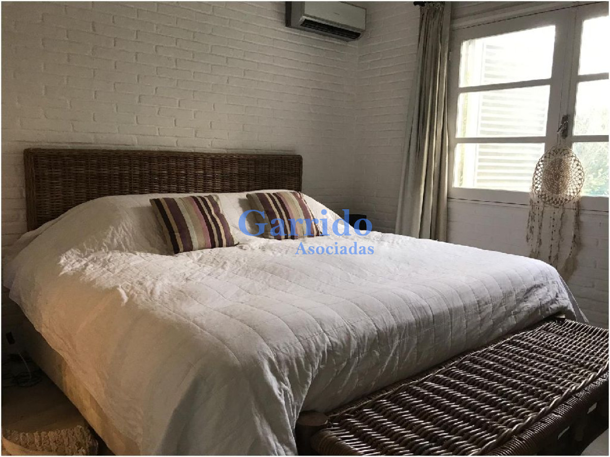 Casa ID.2139 - Casa en Punta del Este, Mansa
