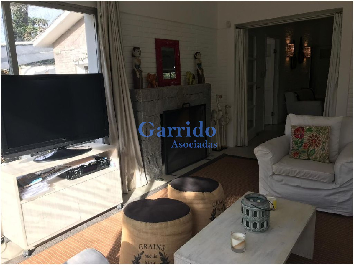 Casa ID.2139 - Casa en Punta del Este, Mansa