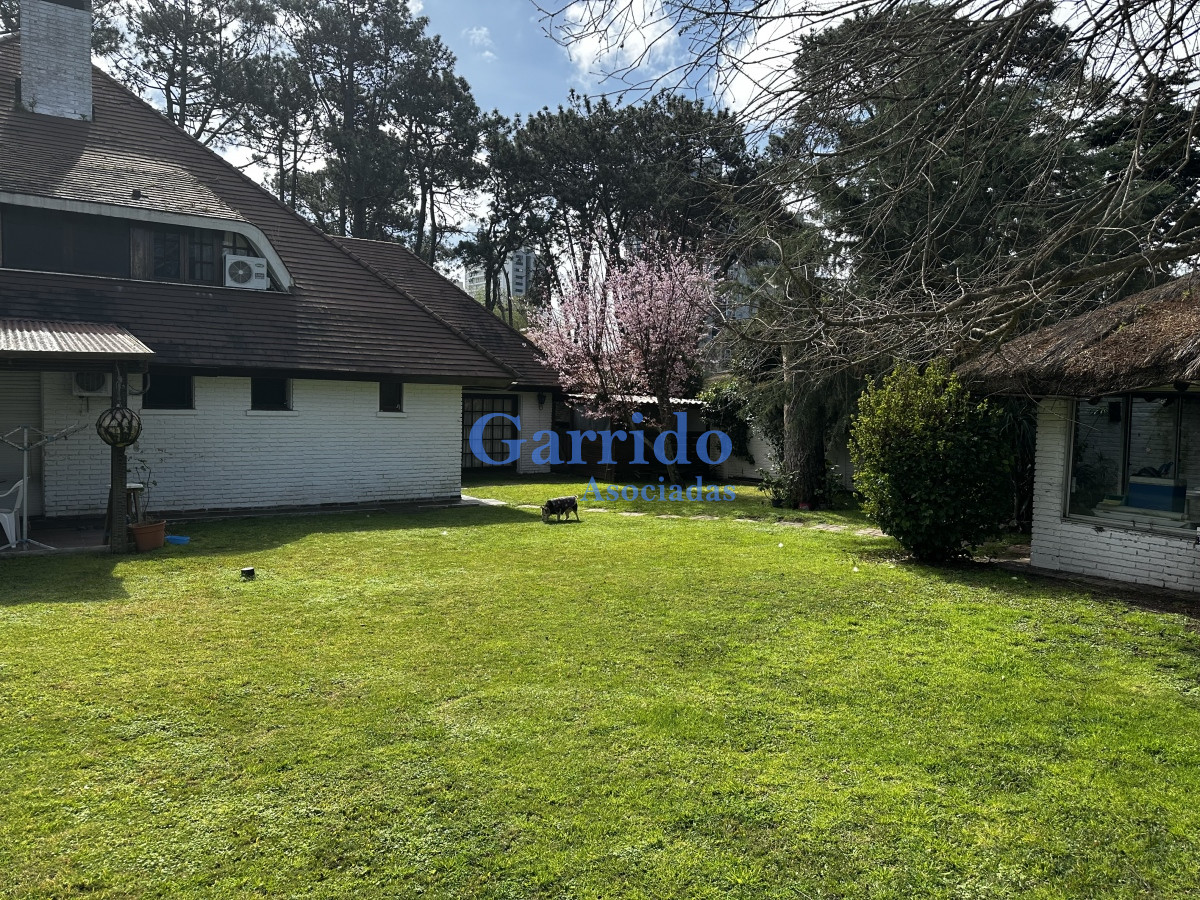 Casa ID.1537 - Casa en Punta del Este, Mansa
