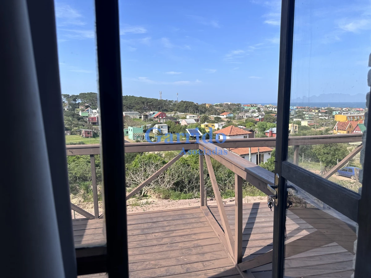 Casa ID.3607 - Vendo y Complejo cabañas en punta del diablo