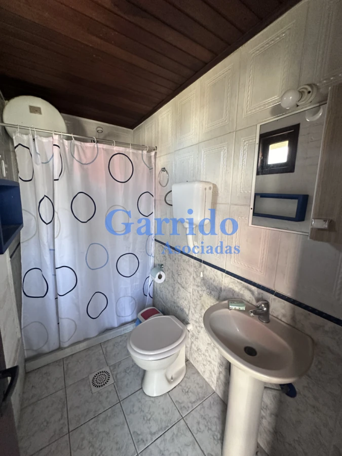 Casa ID.3607 - Vendo y Complejo cabañas en punta del diablo