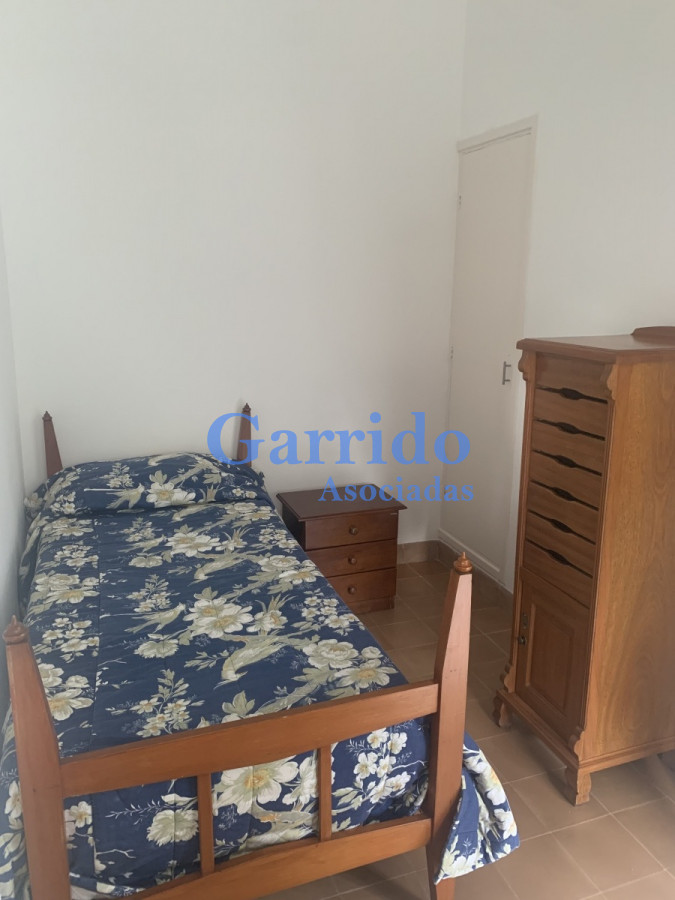 Casa ID.3333 - Alquilo casa a pasos de 
