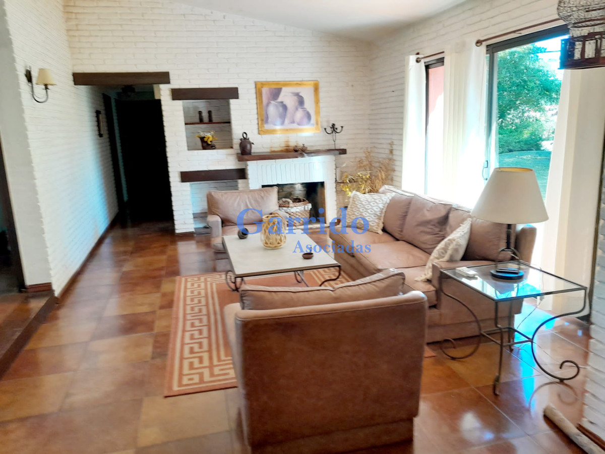 Casa ID.3421 - Casa a la venta 