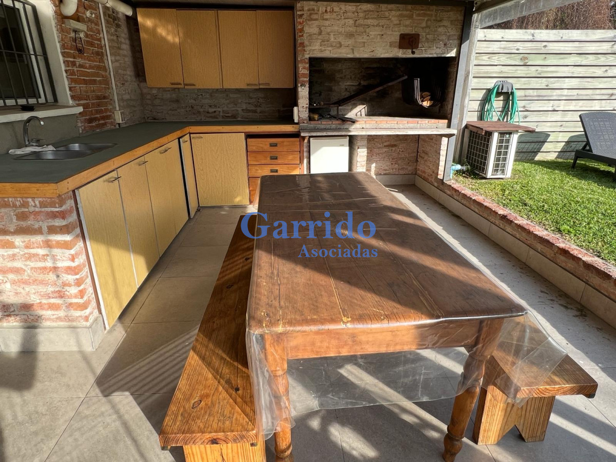 Casa ID.3465 - Alquilo casa pinares 3 dormitorios y piscina climatizada