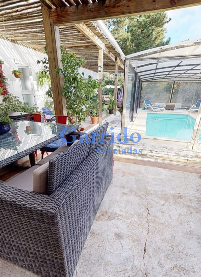 Casa ID.3324 - Hermoso Chalet a la Venta