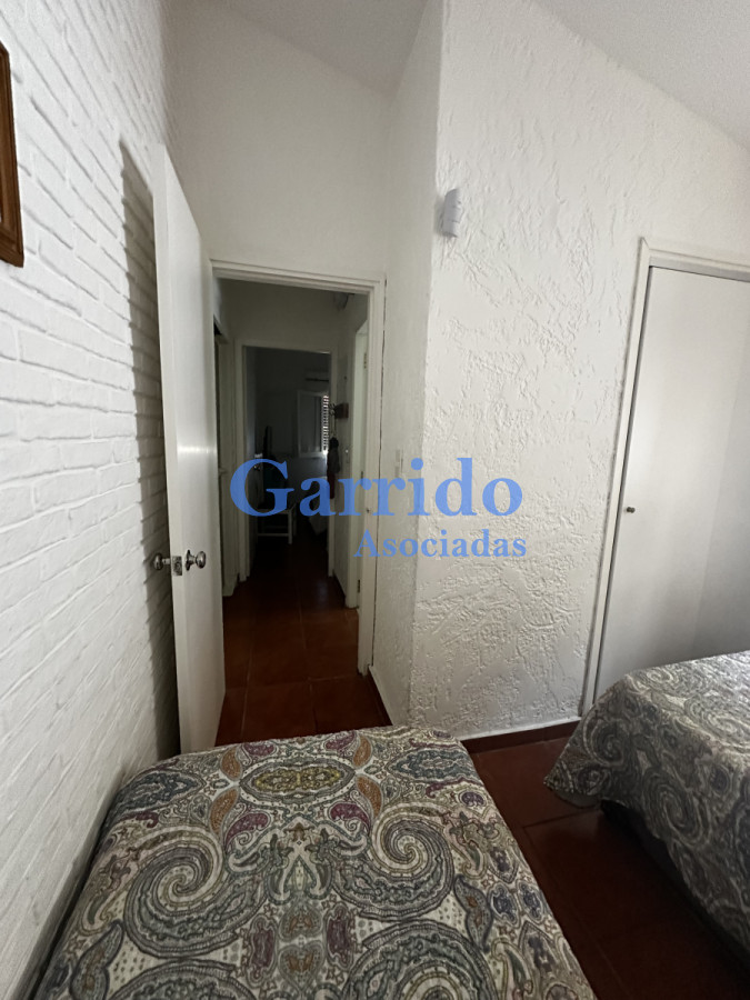 Casa ID.2059 - Muy linda casa a pasos de playa brava 