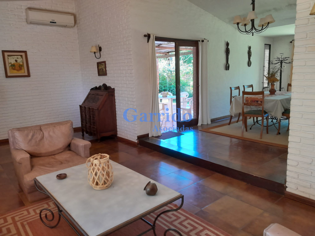Casa ID.3421 - Casa a la venta 