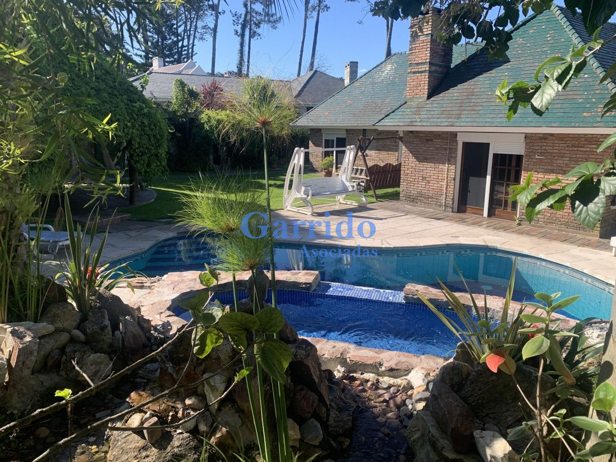 Casa ID.1642 - casa 4 dorn en suite , Piscina climatizada 