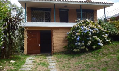 Casa A Reciclar Detras De Cardiomobil Ref 581