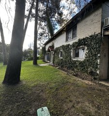 VENDO casa anual