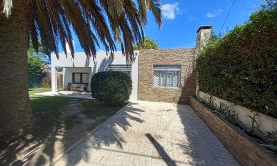 Vendo casa Balneario Buenos Aires