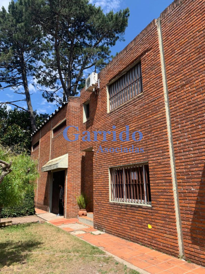 Local Comercial ID.3249 - Retasacion !!!Vendo oportundiad de Inversion