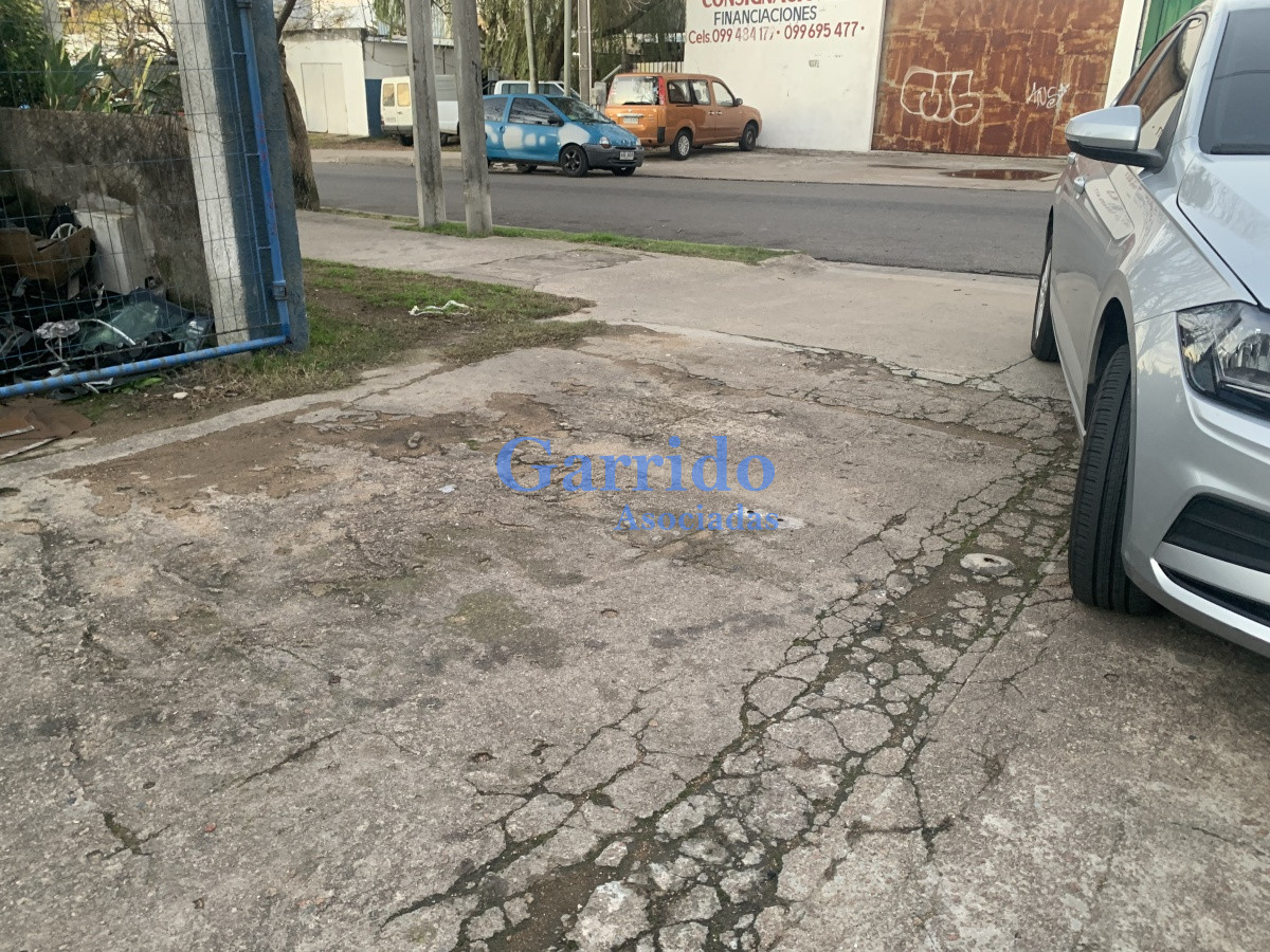 Local Comercial ID.3277 - Alquilo Galpon, con explanada Ref 0811