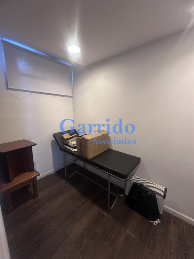 Local Comercial ID.3619 - Alquilo local Roosevelt