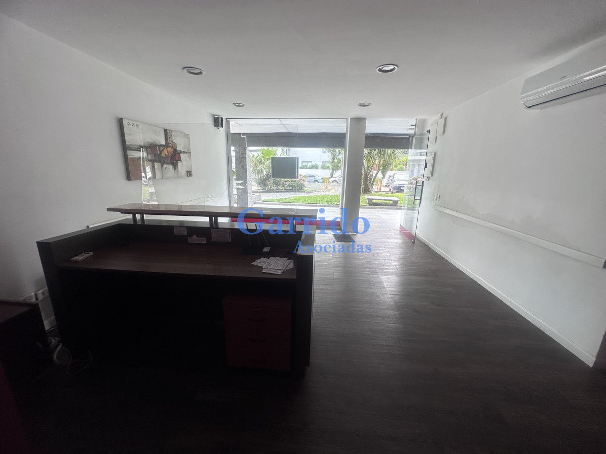 Local Comercial ID.3619 - Alquilo local Roosevelt